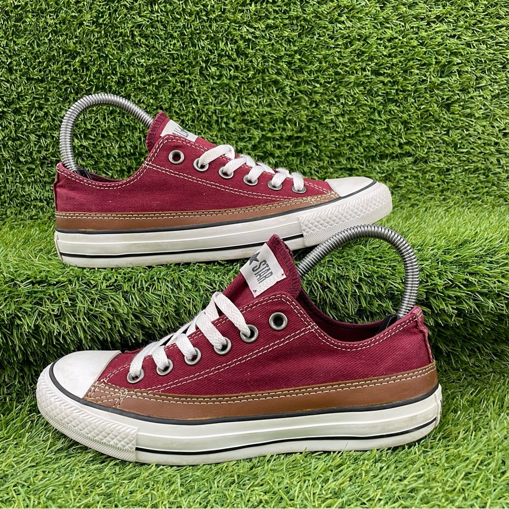 Converse Chuck Taylor All Star Red Brown White Trainers
Size UK 5
131227C - Picture 1 of 8